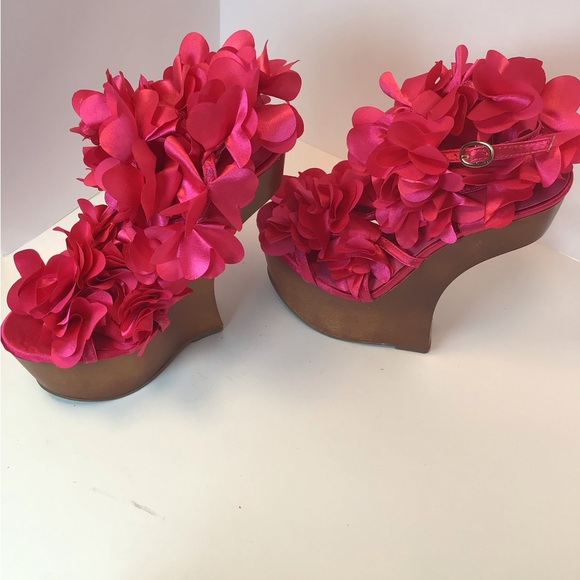 JC Dossier Floral Pink Wedge Sandals womens 7, platform pumps, Fuschia heels - Picture 1 of 12